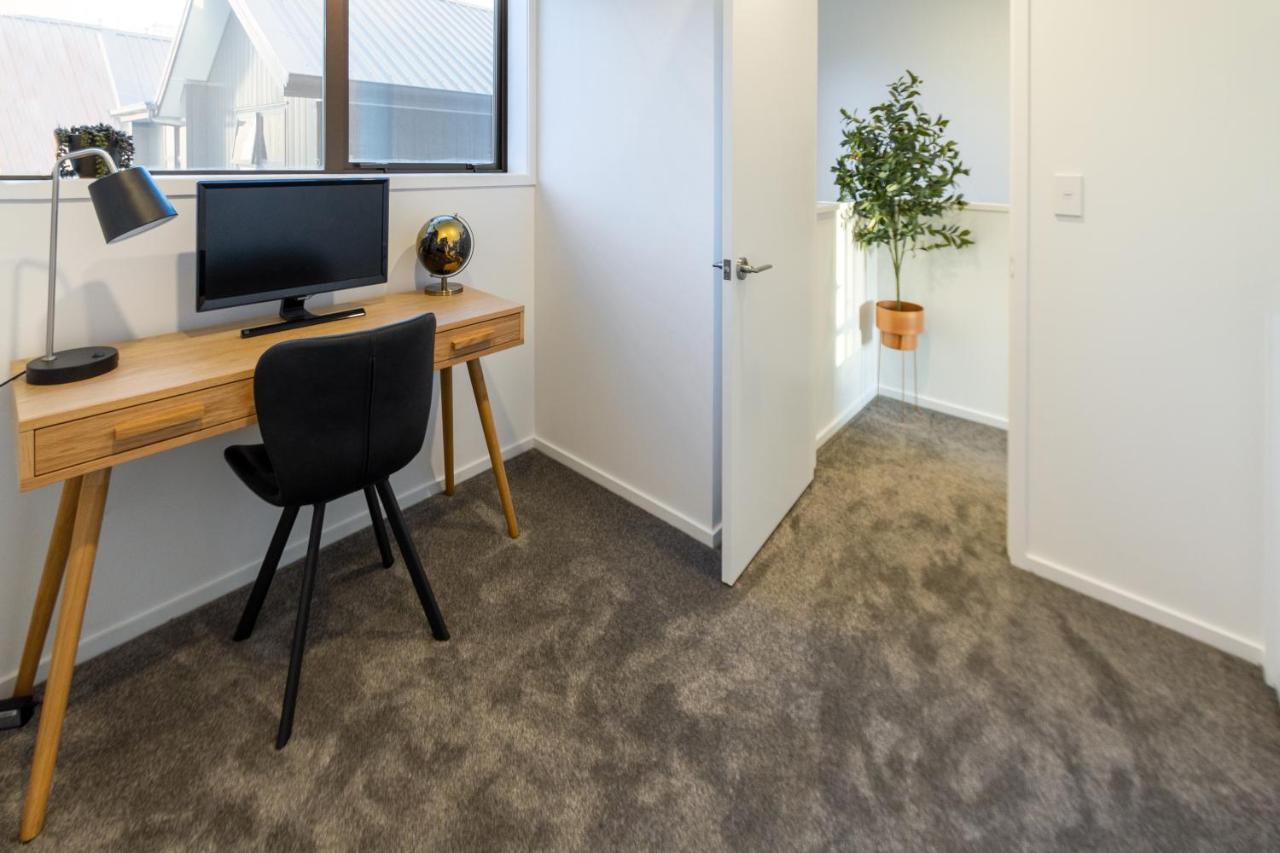 Modern 3 Bed Overlooking Hagley Park Christchurch Exterior foto